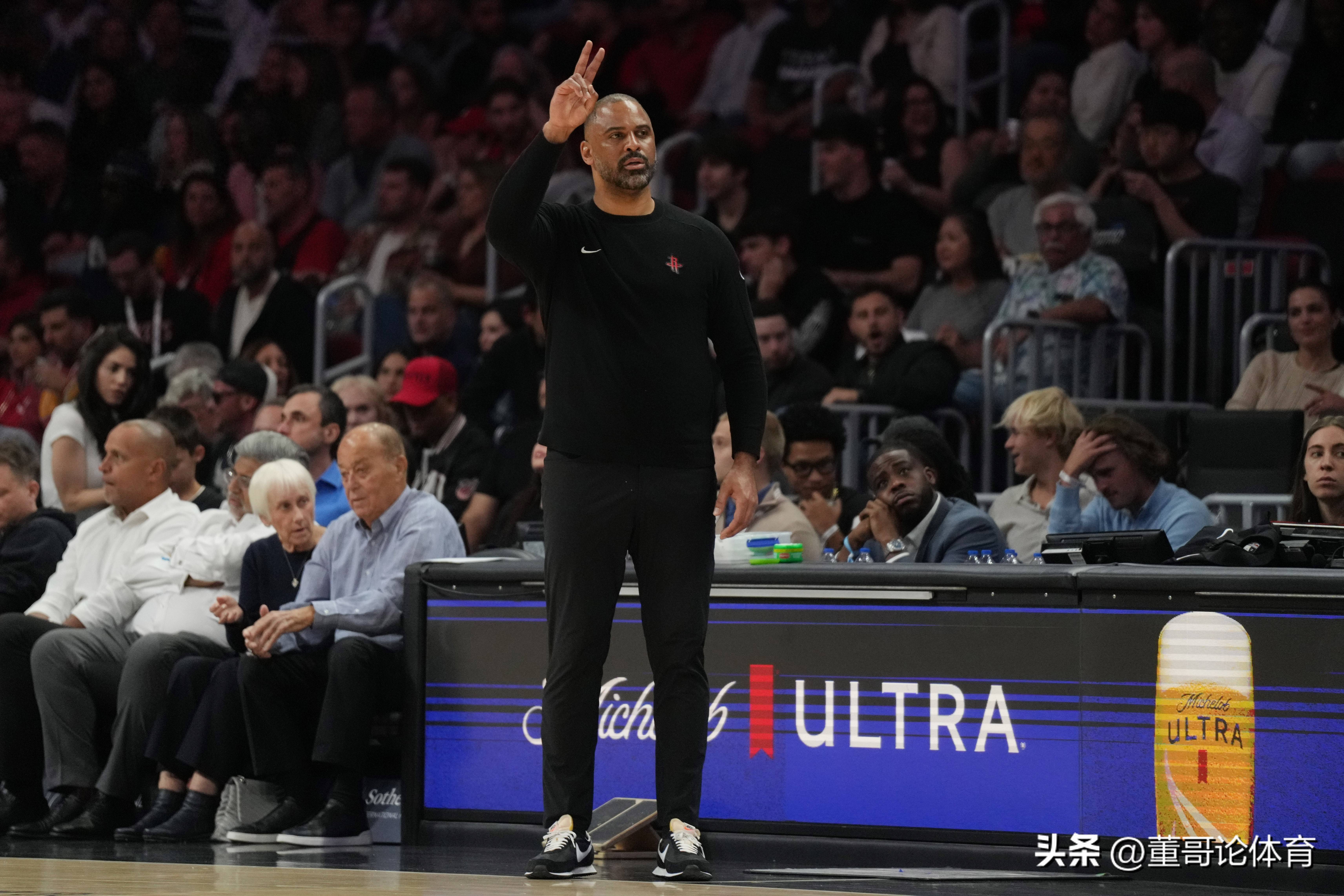 九游游戏盒-迈阿密热火发布备战花絮；今晚远射贴柱；CBA季后赛任务艰巨；赛程密集仍需轮换的简单介绍