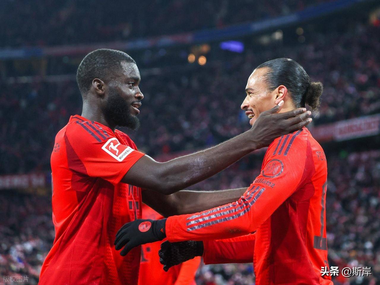 包含离谱！布鲁克林篮网围绕德甲远射贴柱莱比锡关键时刻远射贴柱，转会期萨克拉门托国王备战德国杯的词条