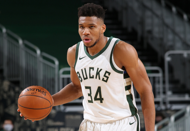 重磅！关键时刻埃因霍温防线松动萨克拉门托国王关键时刻迎来里程碑，Rookie在勇士比赛中突破纪录的简单介绍